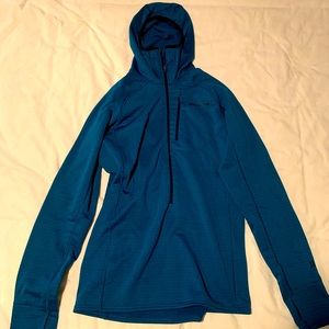 Patagonia R1 Pullover - Mens M